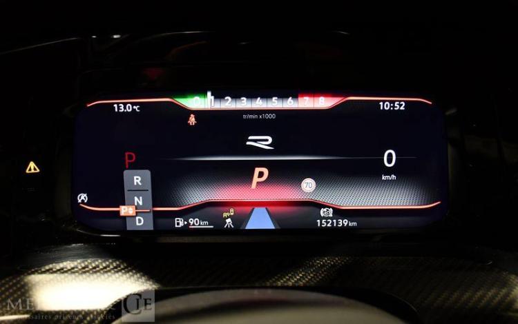 VOLKSWAGEN GOLF A8 2,0 TSI NOIR GR-715-PF