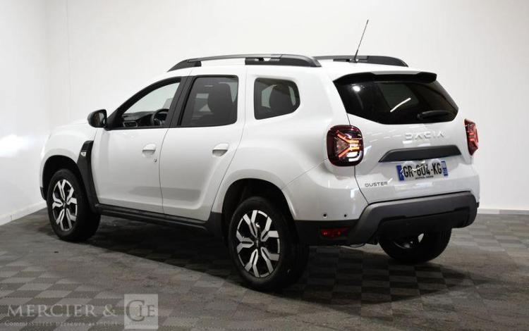 DACIA DUSTER ECO-G 100CH 4X2-B JOURNEY + BLANC GR-804-KG