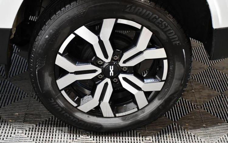 DACIA DUSTER ECO-G 100CH 4X2-B JOURNEY + BLANC GR-804-KG