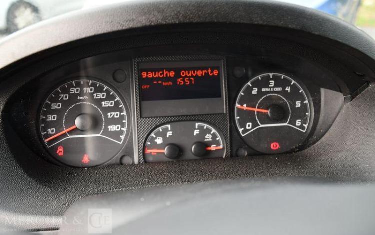 CITROEN JUMPER 2.2 BLUEHDI 140 33 L2H2 BLANC GS-048-DZ