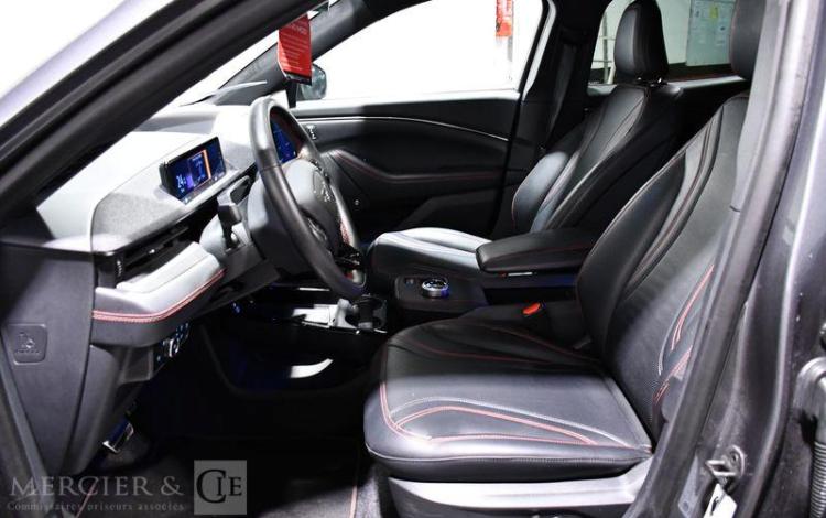 FORD MUSTANG ELECTRIC 270 75.7KWH STANDARD-RANGE PREMIUM 4X4 BVA GRIS GS-152-YJ