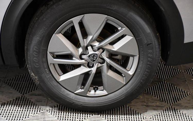 PEUGEOT 408 ALLURE PURE TECH GRIS GS-544-XV
