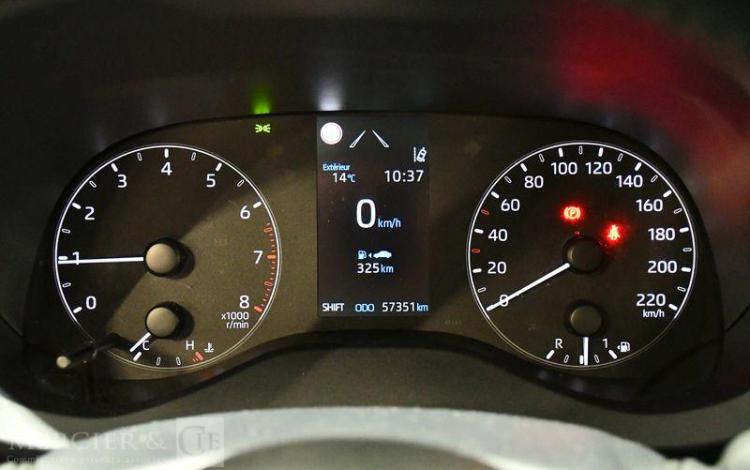 TOYOTA YARIS A,E NG 70 VVT-I DYNAMIC MY22  GT-361-DK