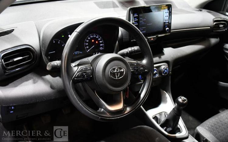 TOYOTA YARIS A,E 70 VVT-I DYNAMIC MY 22 BLEU GT-542-AM