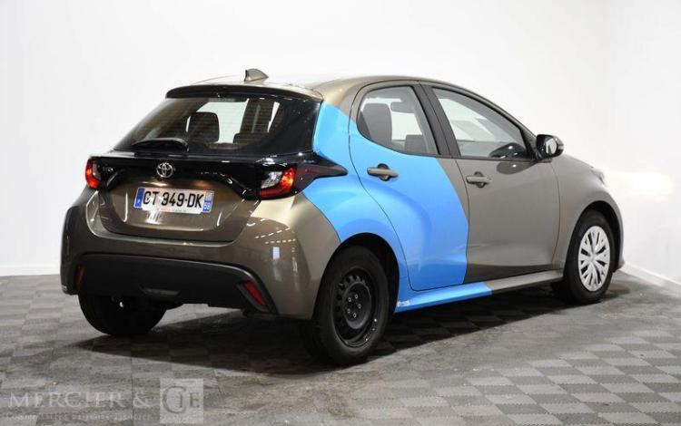TOYOTA YARIS A,E 70 VVT-I DYNAMIC MY 22 VERT GT-949-DK
