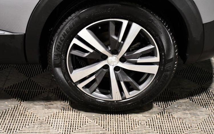 PEUGEOT 5008 GRIS GV-010-JF