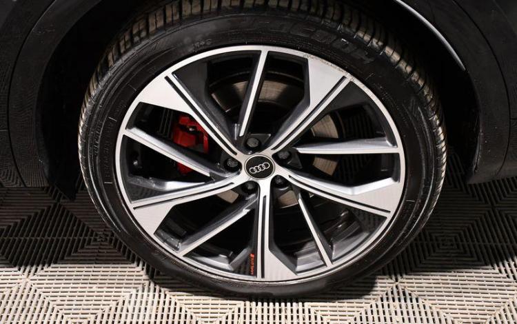 AUDI Q5 SPORTBACK 50 TFSIE 299CH QUATTRO S-TRONIC 7 S-LINE NOIR GV-857-JA