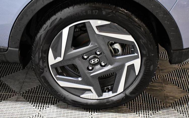 HYUNDAI BAYON BLEU GX-191-SD