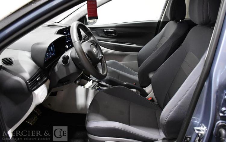 HYUNDAI BAYON BLEU GX-191-SD