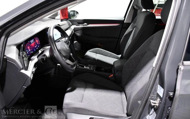 VOLKSWAGEN GOLF A8 GRIS GX-635-FJ