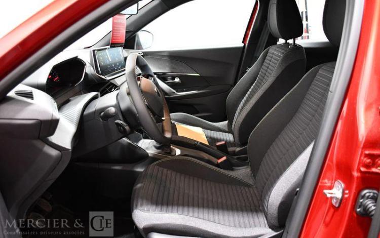 PEUGEOT 2008 1.2 PURETECH 100 ACTIVE ROUGE GX-699-GG