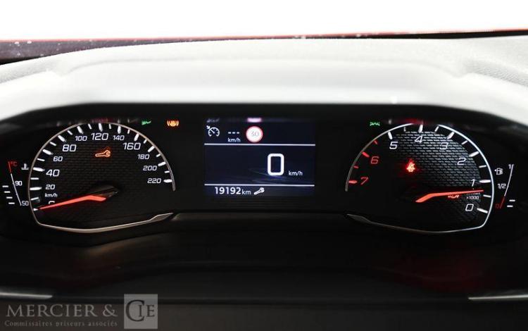 PEUGEOT 2008 1.2 PURETECH 100 ACTIVE ROUGE GX-699-GG