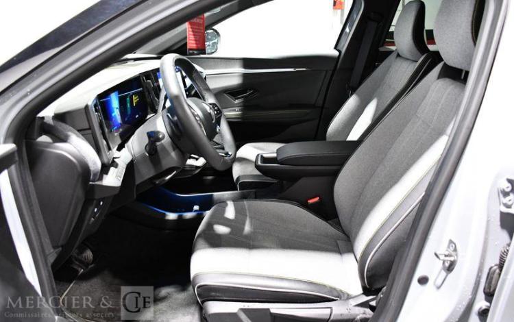 RENAULT MEGANE E-TECH TECHNO 220CH AUTONOMIE GRIS GX-838-VC