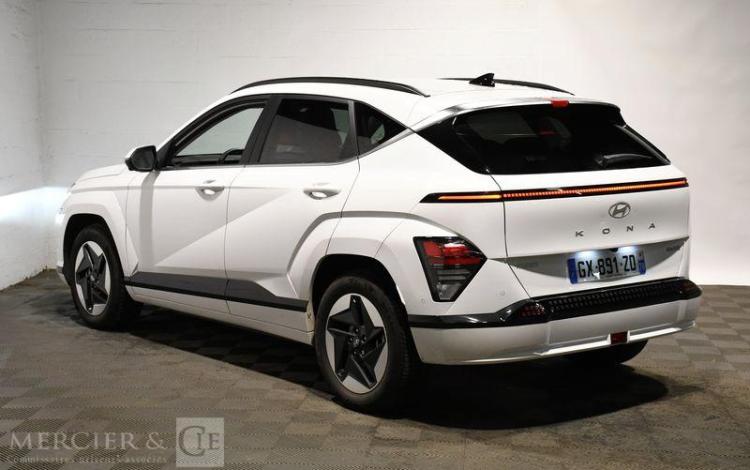 HYUNDAI KONA EXECUTIVE BLANC GX-891-ZD