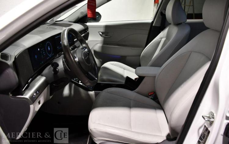 HYUNDAI KONA EXECUTIVE BLANC GX-891-ZD