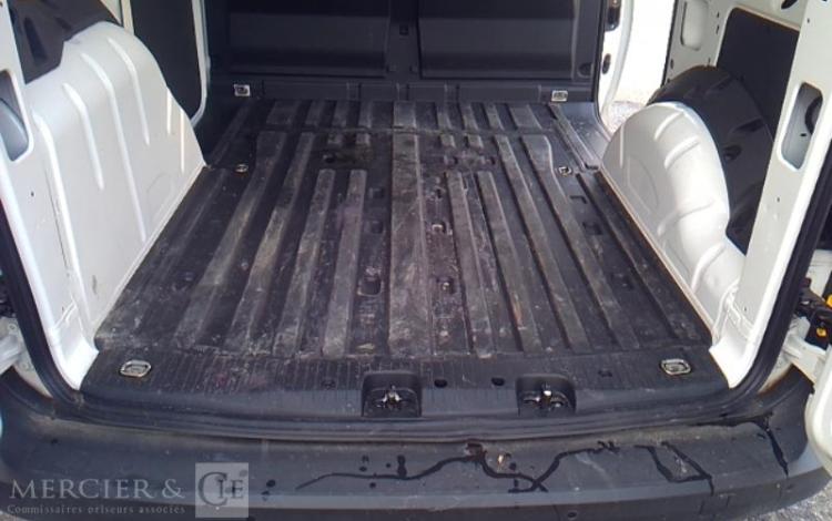 VOLKSWAGEN CADDY FO CARGO 90 CRD M5 BLANC GY-123-TQ