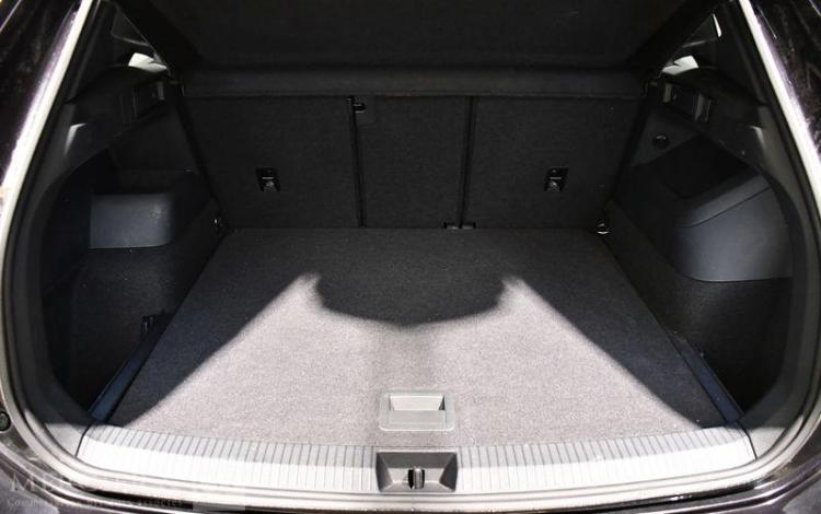 VOLKSWAGEN TIGUAN 1,5 150CH DSG7 R-LINE NOIR GY-213-AY