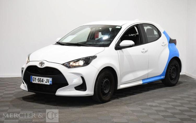 TOYOTA YARIS A,E 1.5 VVTI 120 DYNAMIC BLANC GY-664-JV