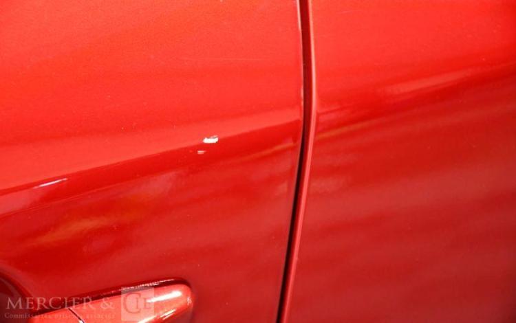 PEUGEOT 2008 GT HYBRID 136 e-D ROUGE GY-925-EQ