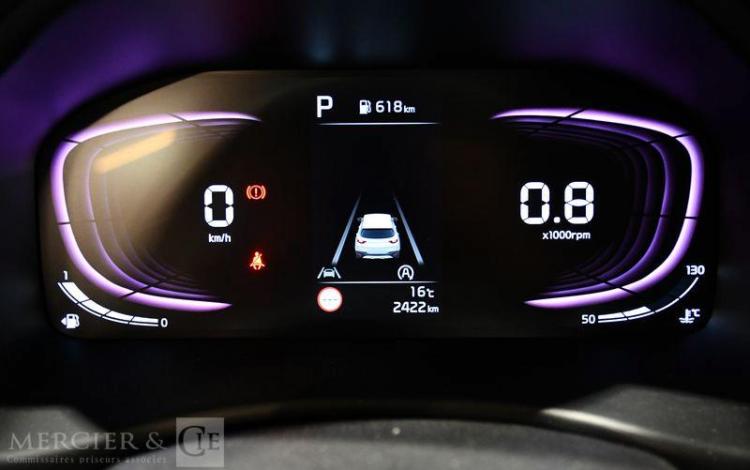 KIA STONIC ACTIVE BLANC GZ-074-RN