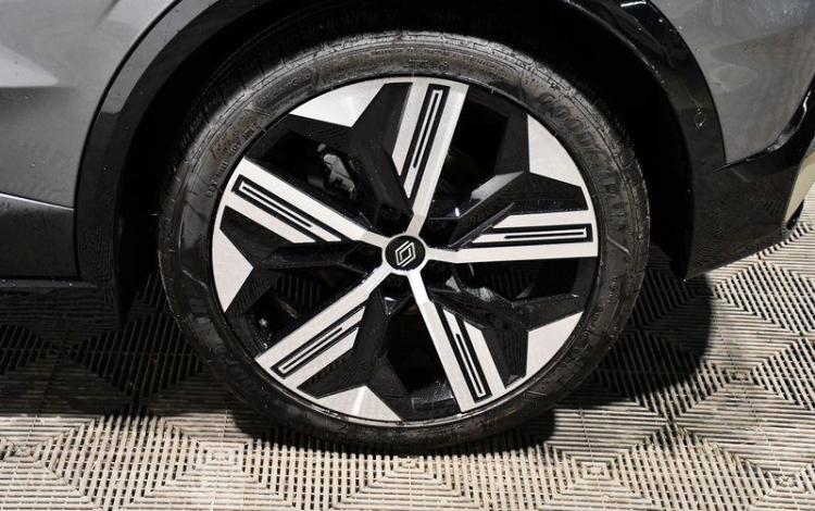 RENAULT MEGANE E-TECH ICONIC 220CH GRIS GZ-216-HJ