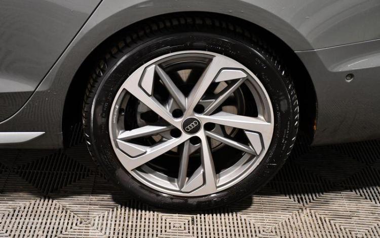 AUDI A4  GZ-274-PW