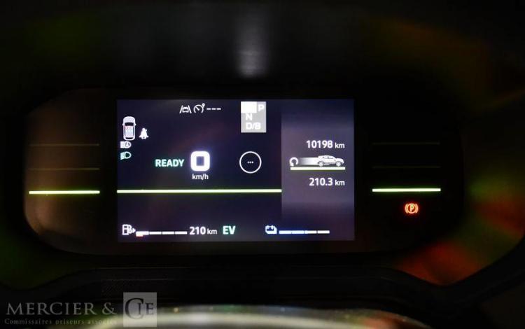 DACIA DUSTER JOURNEY HYBRID 140 GRIS HA-165-BE