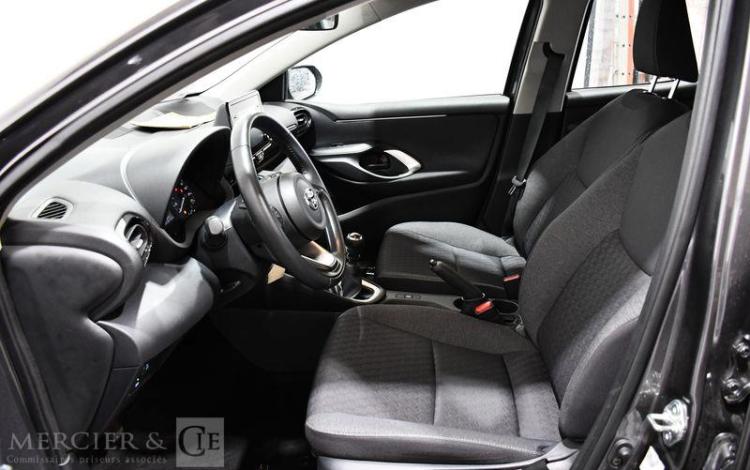 TOYOTA YARIS A,E 1.5 VVTI E 125 DYNAMIC GRIS HA-510-RE