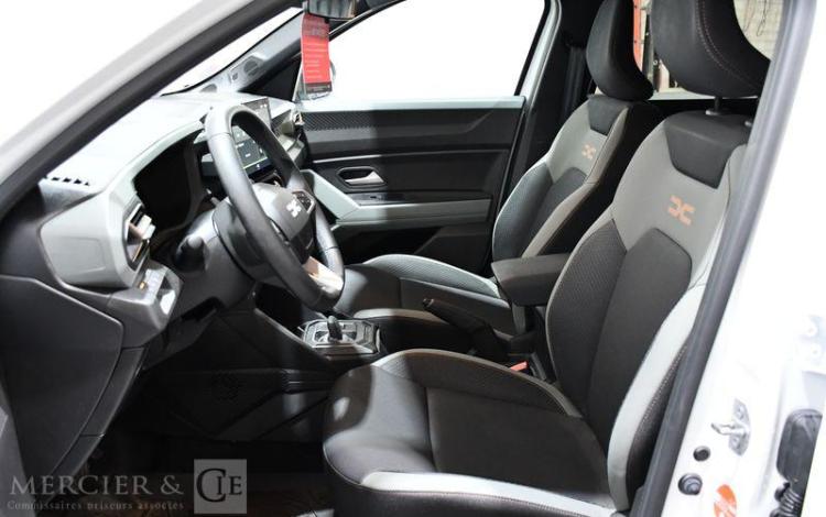 DACIA DUSTER EXTREME HYBRID 140 BLANC HA-859-SC