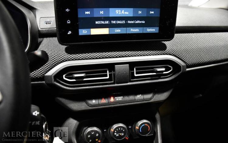 DACIA SANDERO EXPRESSION SCE 65 BLANC HB-157-DL