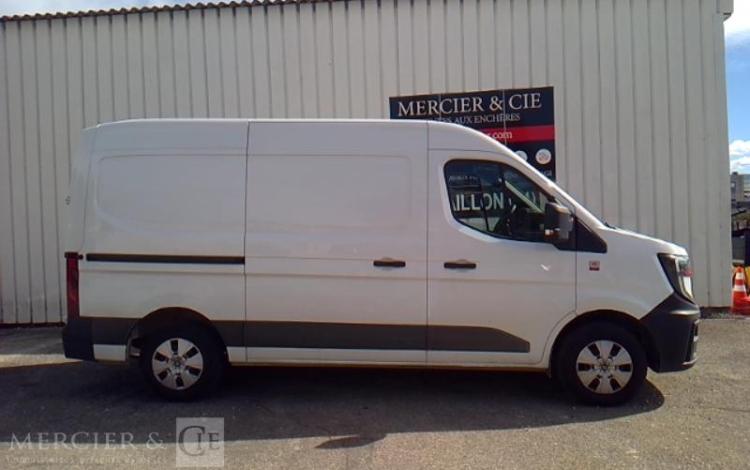 RENAULT MASTER BLANC HB-421-KE