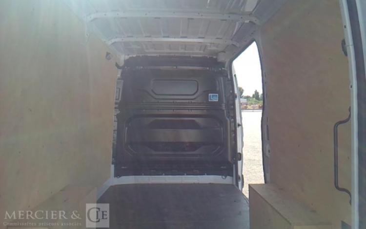 RENAULT MASTER BLANC HB-421-KE