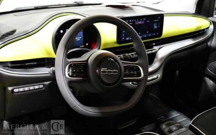 FIAT 500 e 24 KWH BEV VERT HB-643-TF