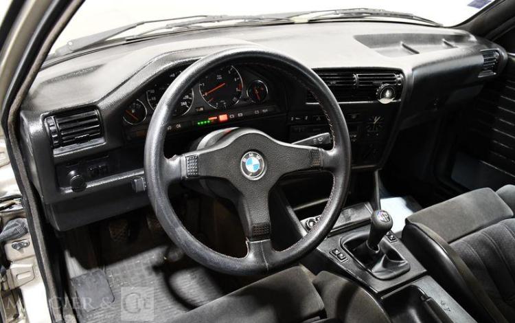 BMW SERIE3 325i e30 KIT M TECHNIC 1 ORIGINIE  HB-685-NF