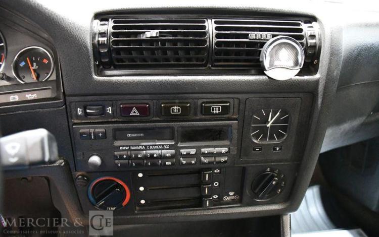 BMW SERIE3 325i e30 KIT M TECHNIC 1 ORIGINIE  HB-685-NF