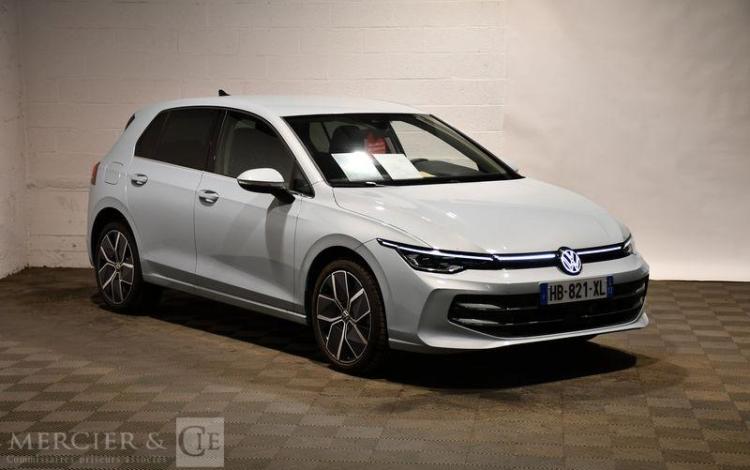 VOLKSWAGEN GOLF BLEU HB-821-XL