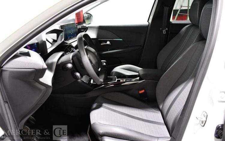PEUGEOT 208 BLANC PZ2X645