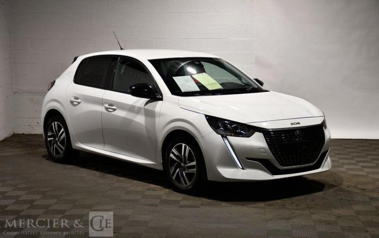 PEUGEOT 208  SK315XG