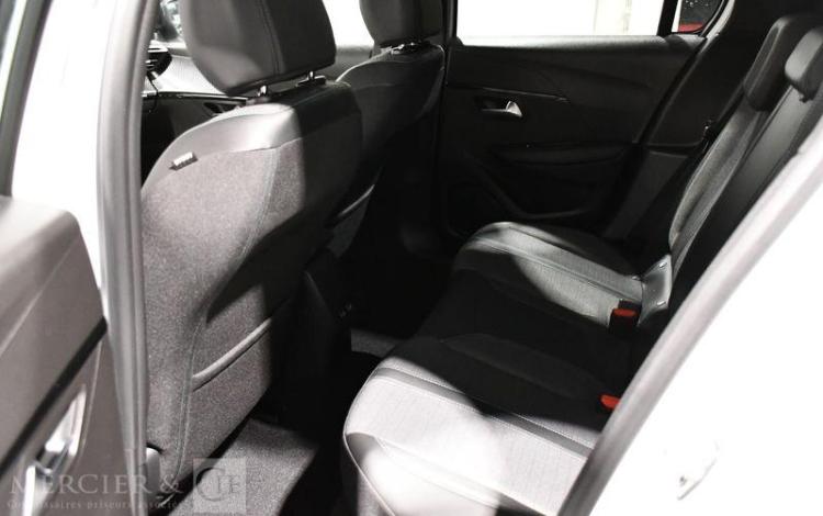 PEUGEOT 208  SK315XG