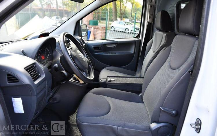 TOYOTA PROACE 2,0 D D-4D 128CH BLANC VT-993-F