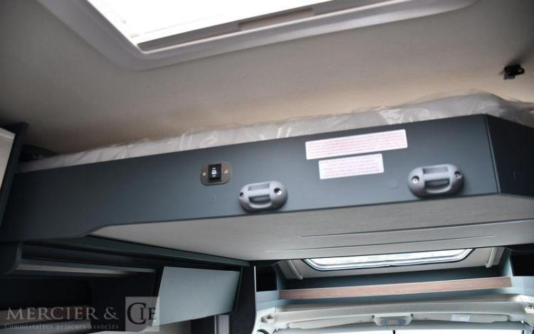 LAIKA CAMPING CAR KOSMO L 319  X73922