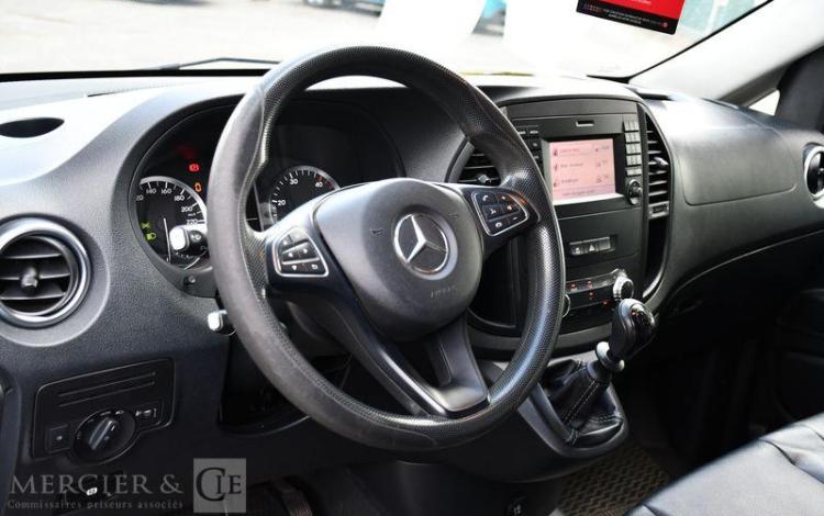 MERCEDES VITO TOURER MIXTO DBLE CAB 114 CDI 2,2 135 GRIS 1BKS272