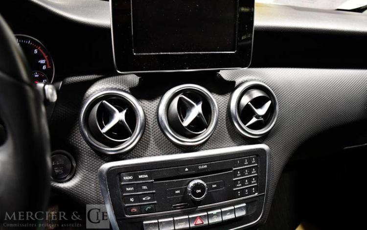 MERCEDES CLASSE A 1.5 180 CDI 110 BLUEEFFICIENCY SENSATION GRIS 1WUU796