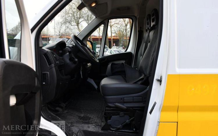 PEUGEOT BOXER 435 L4H2 2,2 BLUEHDI 165 S&S MAN6 PREMIUM  1YBG449