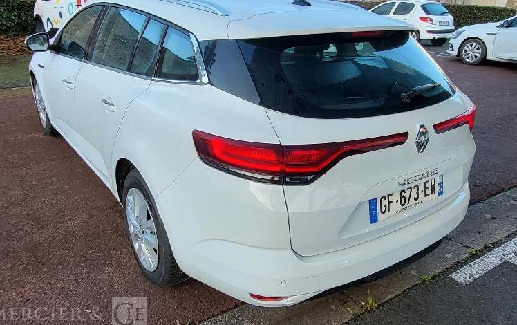 RENAULT MEGANE BREAK  GF-673-EW