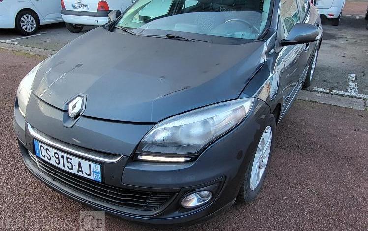RENAULT MEGANE  CS-915-AJ
