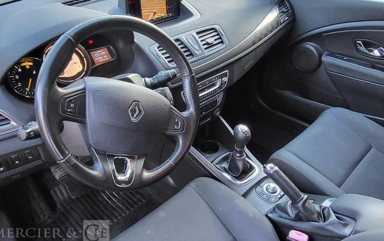 RENAULT MEGANE  CS-915-AJ