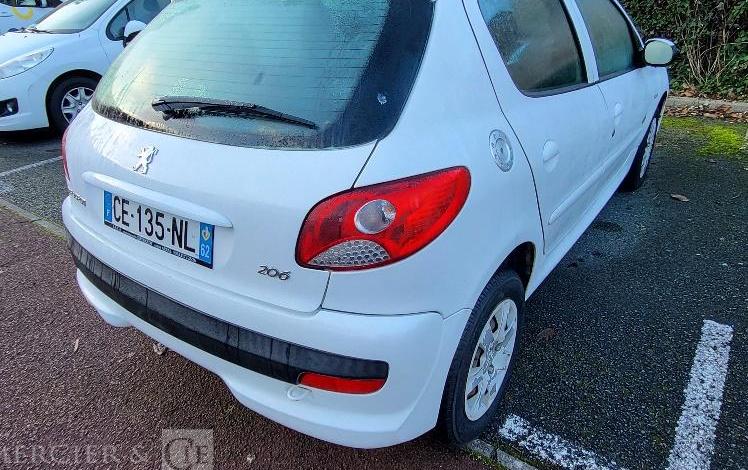 PEUGEOT 206 +  CE-135-NL