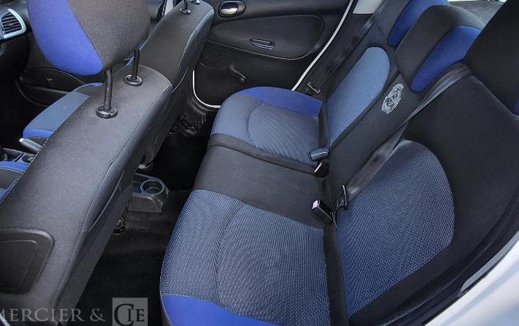 PEUGEOT 206 +  CE-135-NL
