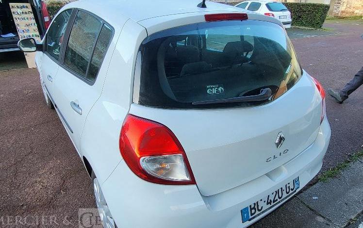 RENAULT CLIO 2 GPL + ESS  BC-420-GJ